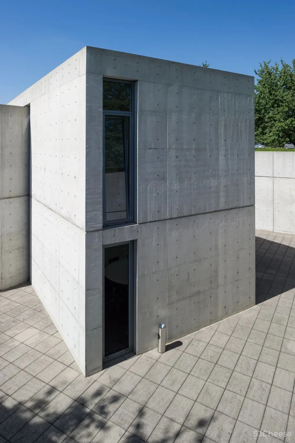 安藤忠雄丨清水混凝土诗人