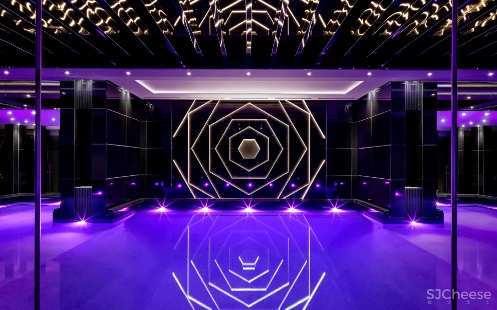 身价10亿的 Drake 私宅曝光,让我再一次认识豪宅