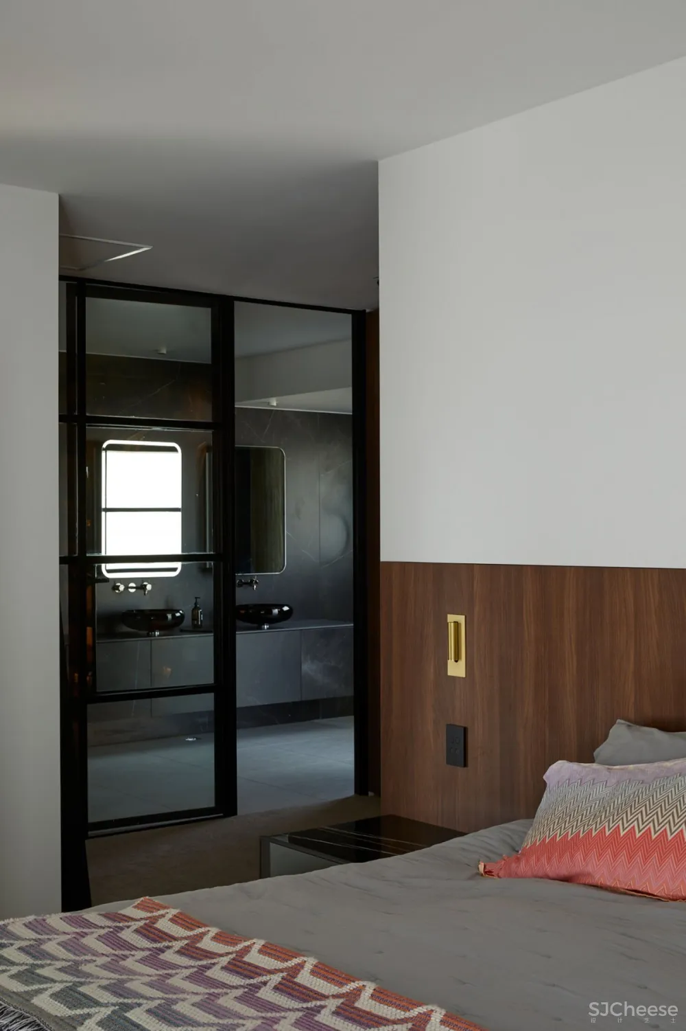 BDG Architects | Collectors House , 新旧工业美学的融合