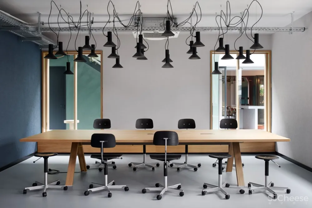 Studio Komo | Urban Spaces , 色彩丰富的设计理念
