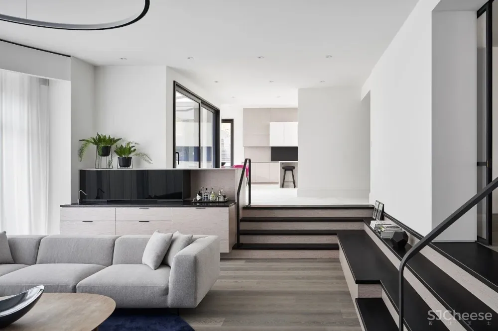 庭院住宅，细节中的自然探索