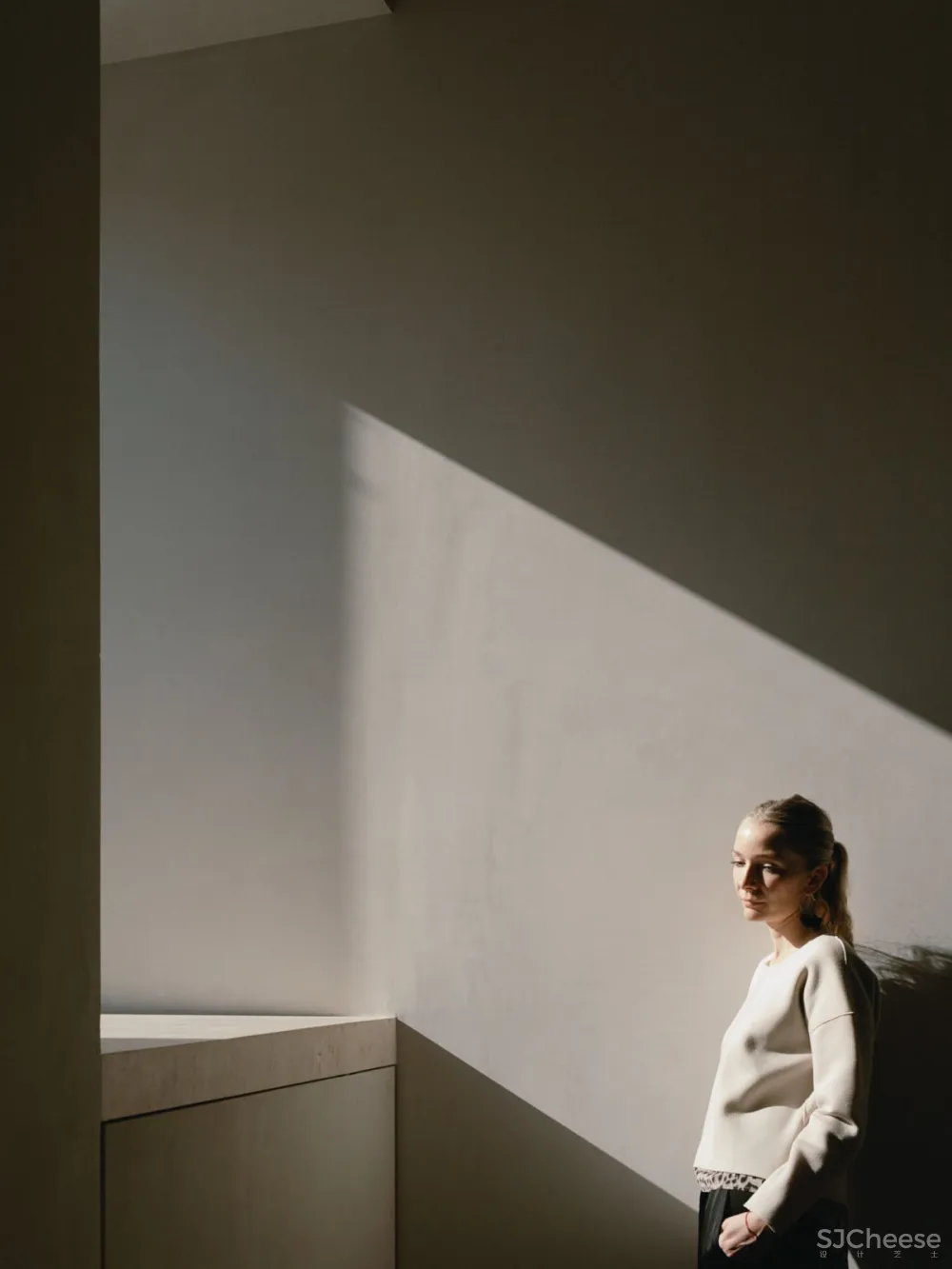 House Of Grey | Armadillo&Co Showroom , 朴实低调的极简展厅