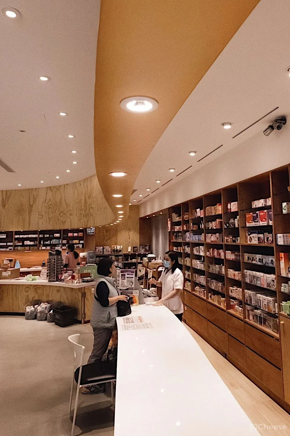 中国最美药店诞生！建筑大师伊东丰雄弟子操刀，药店再也不像超市了！