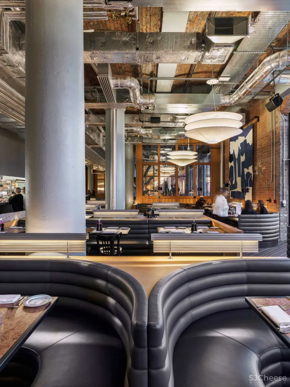 Love Is Enough | Manchester Restaurant , 充满活力的餐饮空间