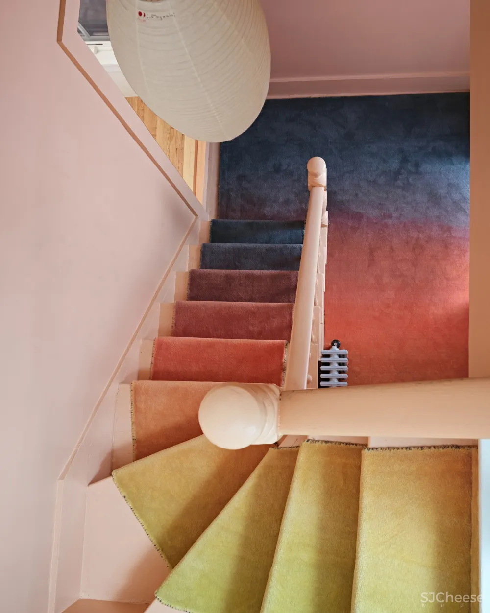 好色，理所当设