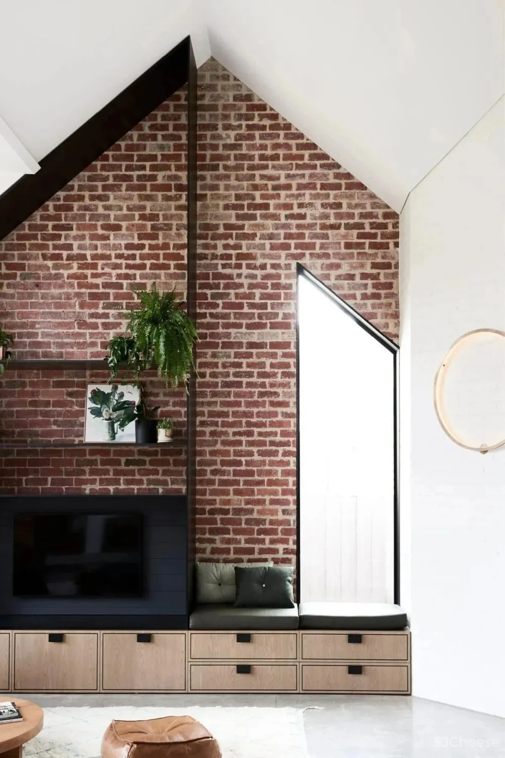 精致优雅别墅， 知性美的另一种打开方式！