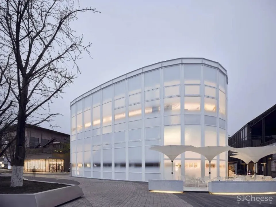 新作 空间中的“磁场” 方庭书店，成都 A9A建筑设计事务所