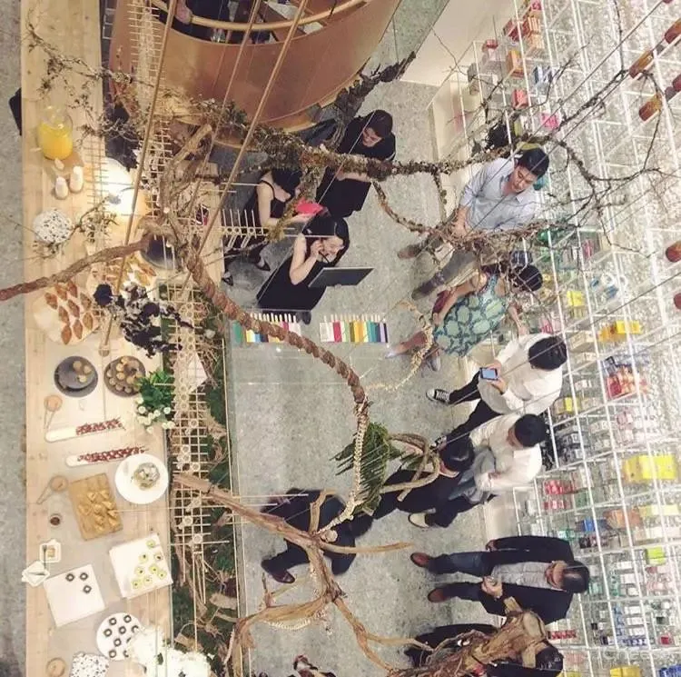 中国最美药店诞生！建筑大师伊东丰雄弟子操刀，药店再也不像超市了！