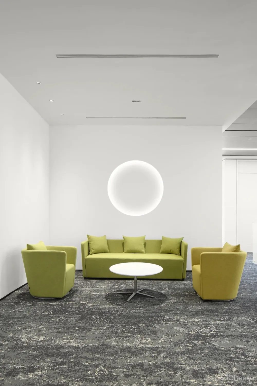 打破传统设计,开启超凡未来感的视觉享受!