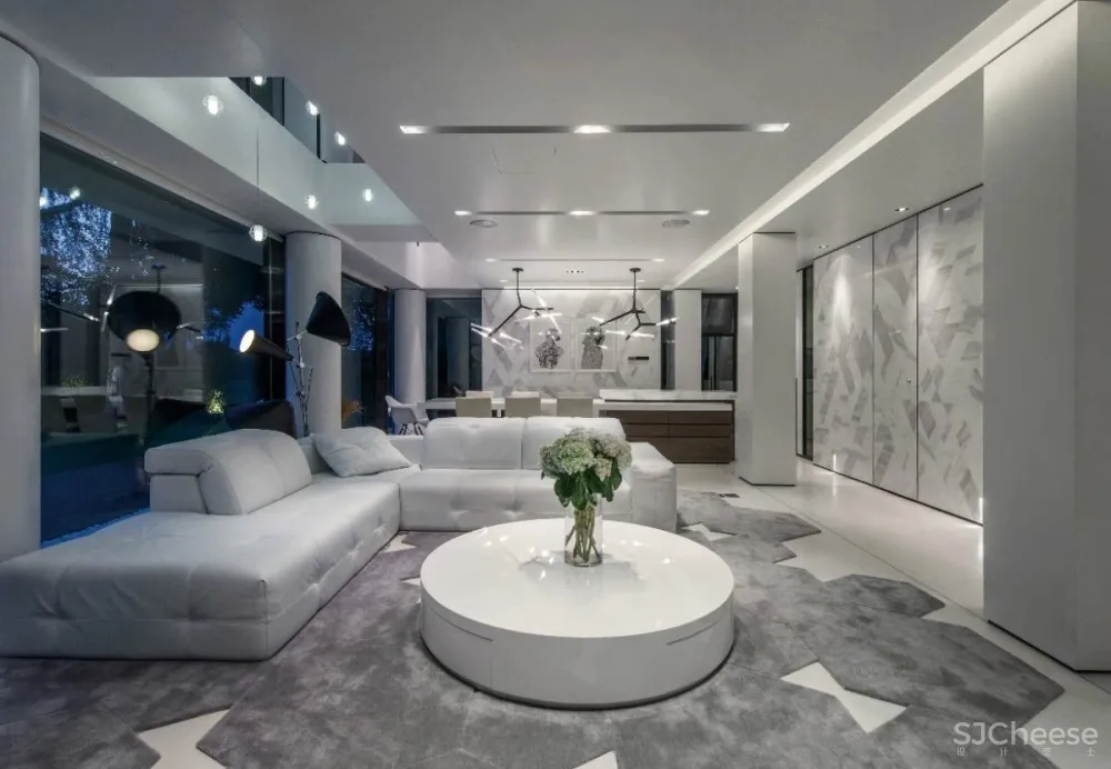 孙建亚作品虹梅21，一气呵成的极简主义美学