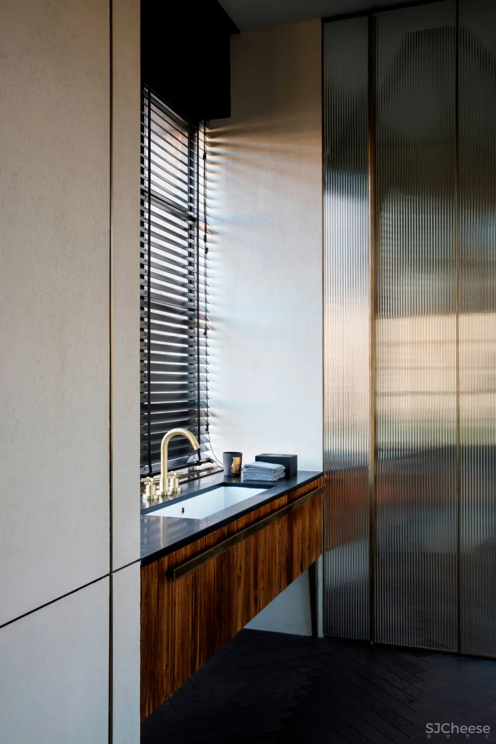 Storage Associati 精致优雅的现代美学