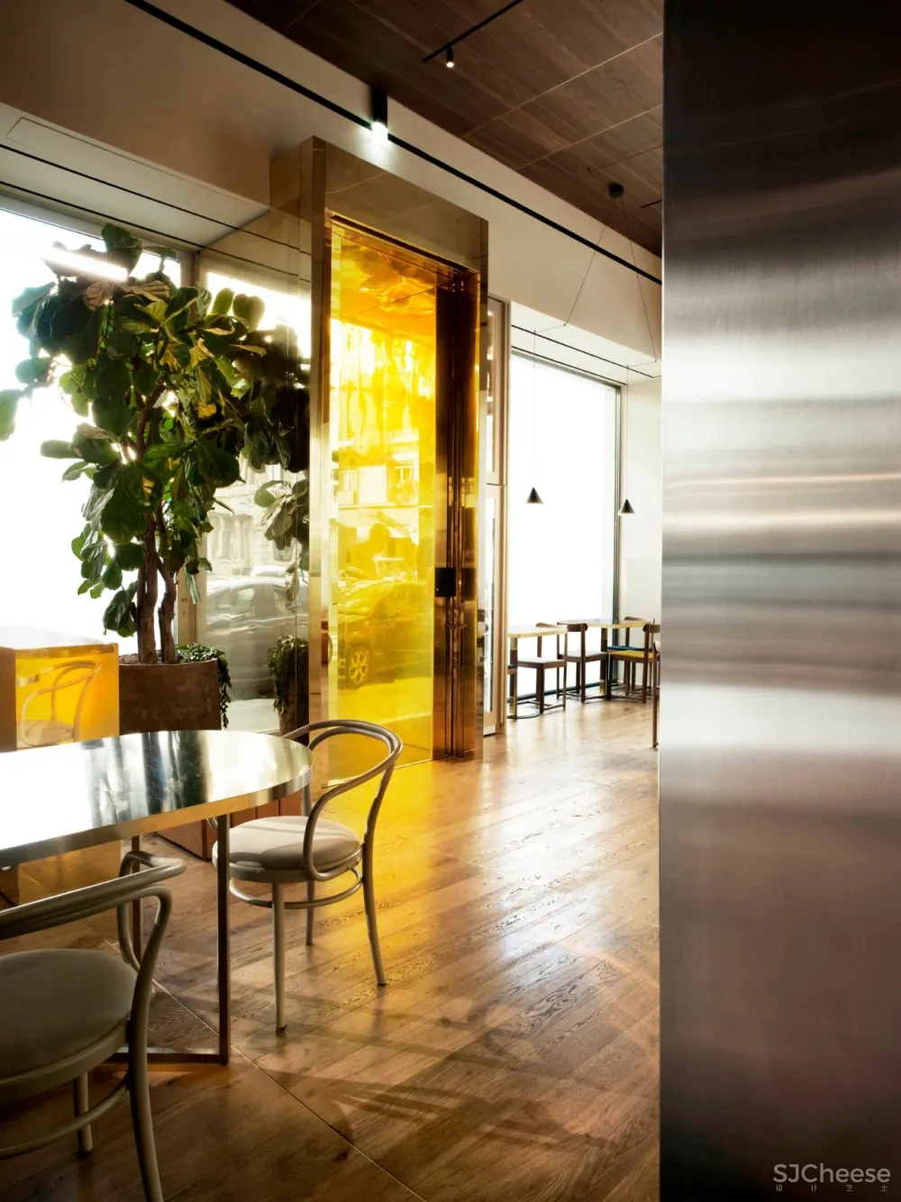 Storage Associati 精致优雅的现代美学