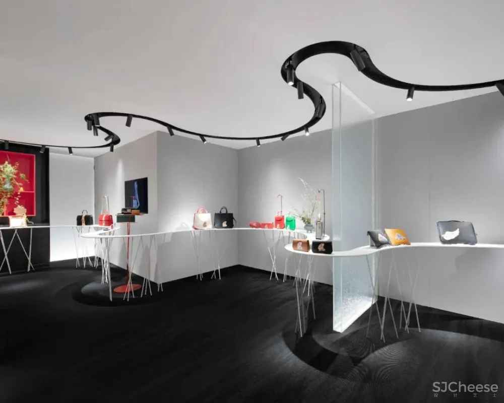 100㎡之喜.皮革艺术形象店 AFFD设计事务所