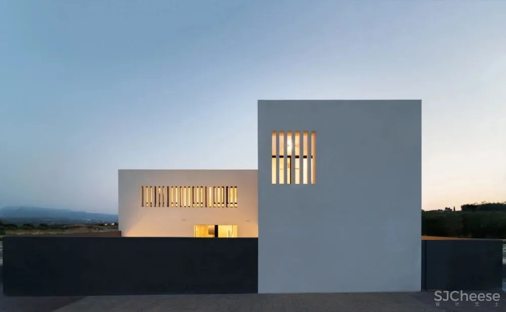 极简白 空灵唯美的纯粹美感