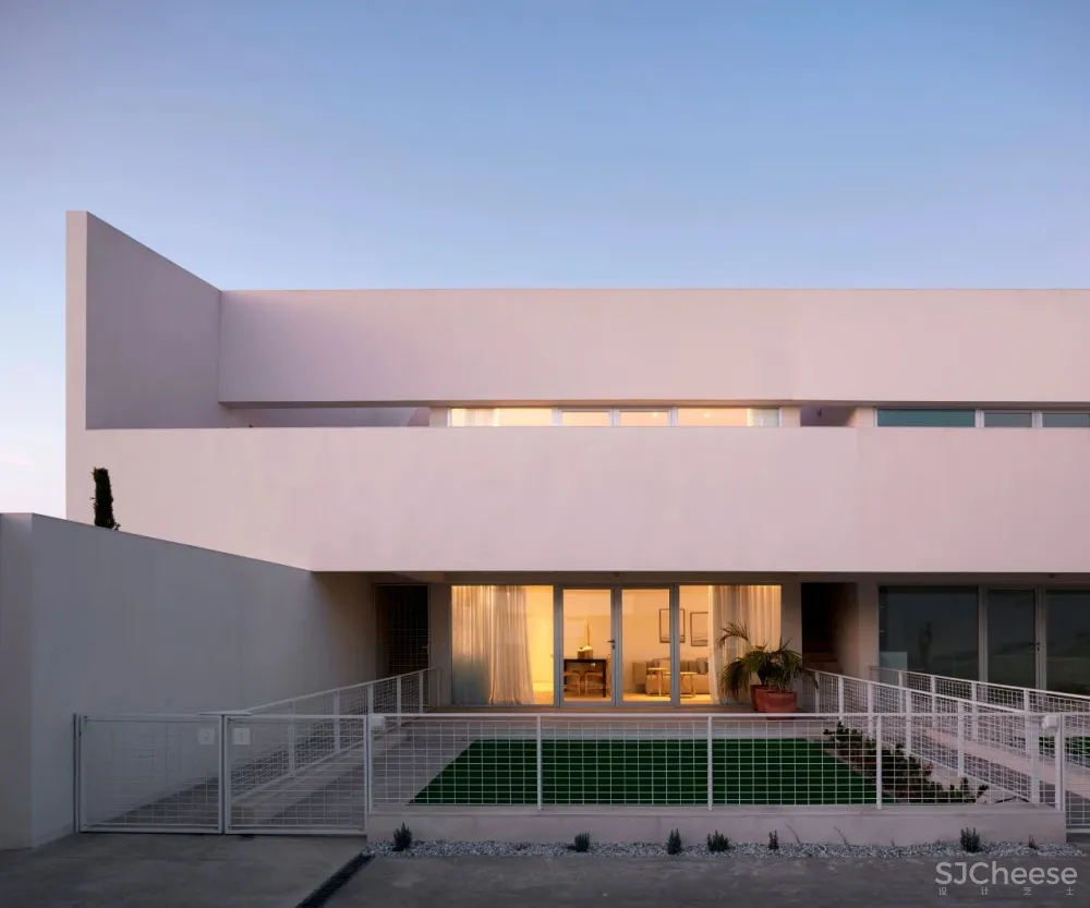 Balzar丨真诚空灵的建筑 纯粹而静谧