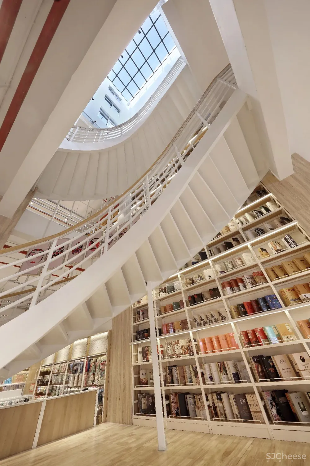 叶智杰设计：714㎡文学之旅，隐没在闹市水泥丛林中