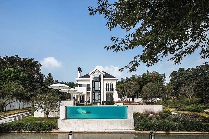 “花园中的城堡” 莫干山弥宫民宿