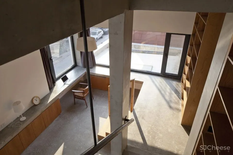 新作 联排住宅的创意改造 缝中之家,北京 察社办公室