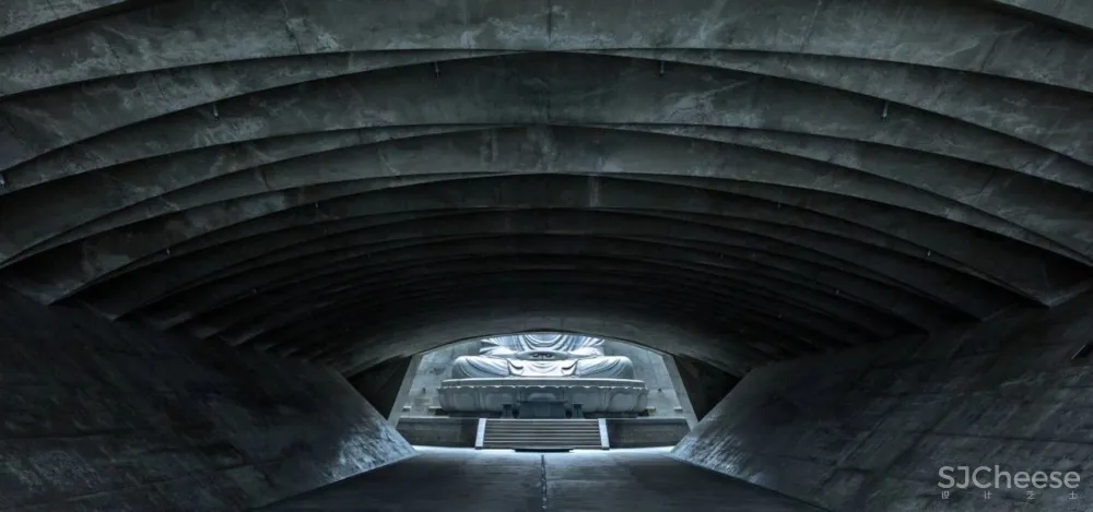 安藤忠雄丨清水混凝土诗人