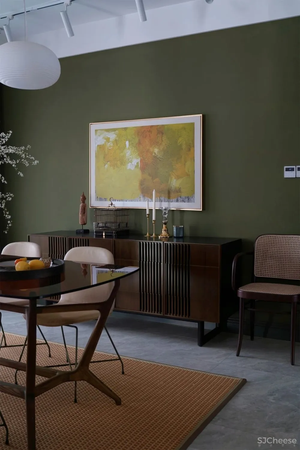 今年最流行的甜米风，天生爆改土俗精装房