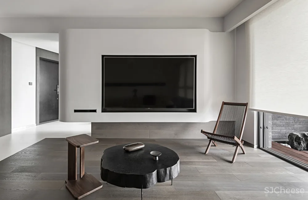 多纷 × 素研：一段关于“生活精简”的新旅程