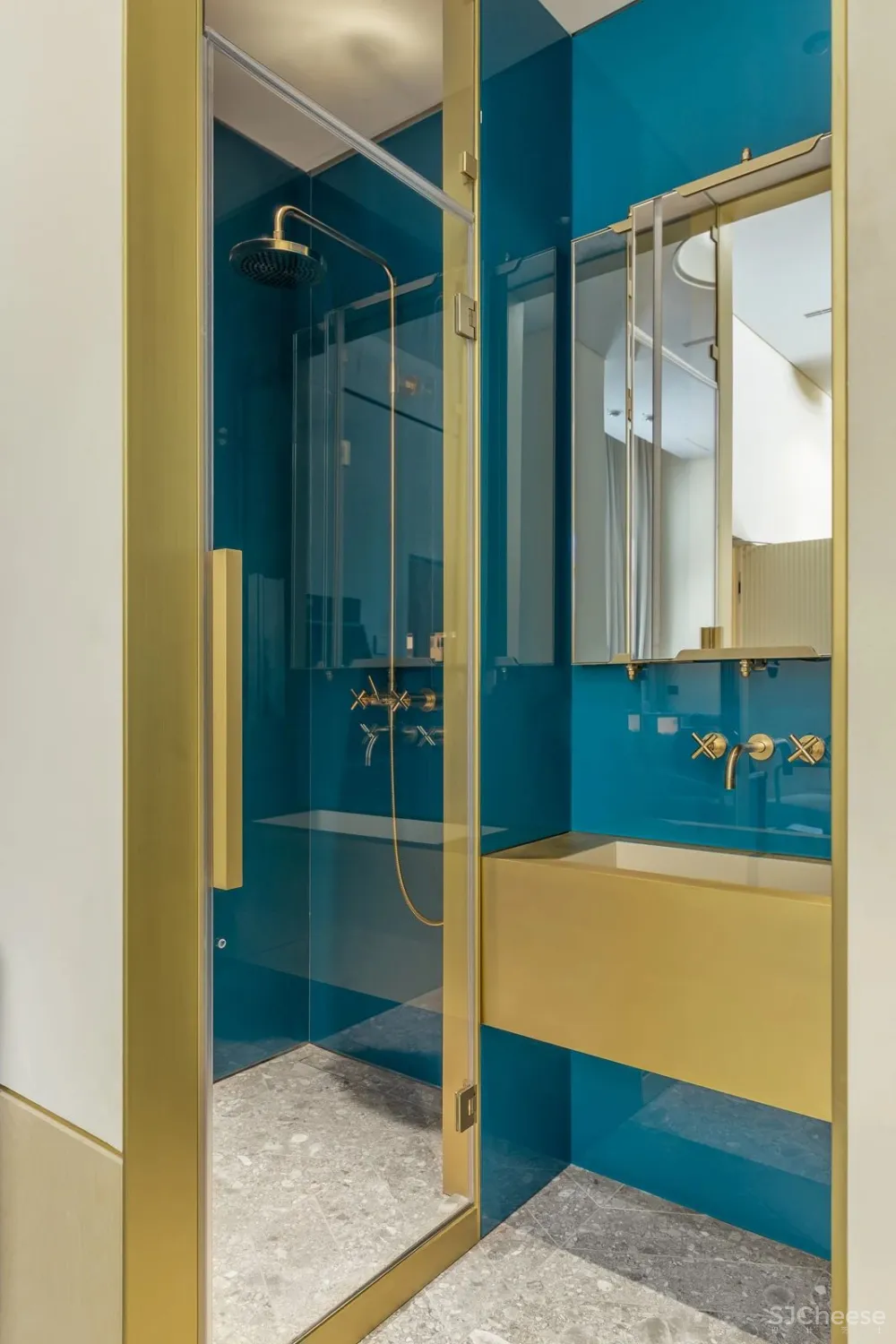 Storage Associati 精致优雅的现代美学