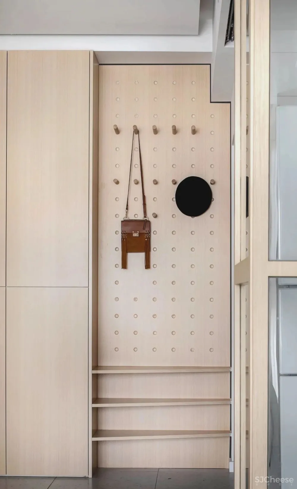 武汉108㎡自然风的家,原木、白墙 通透玻璃,实用不单调