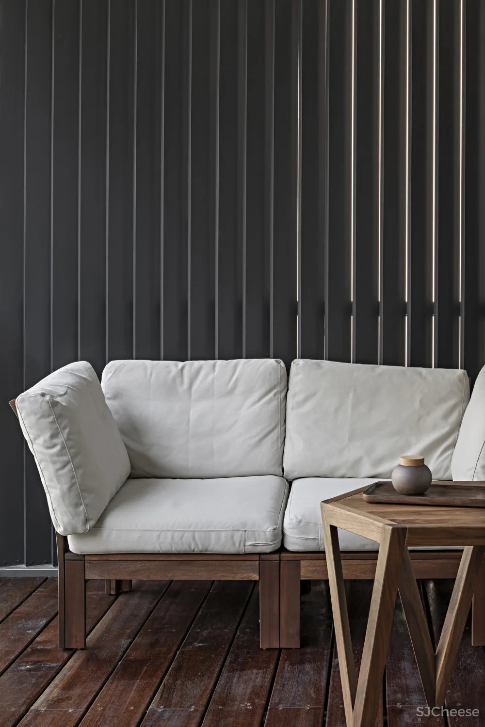 多纷 × 素研：一段关于“生活精简”的新旅程