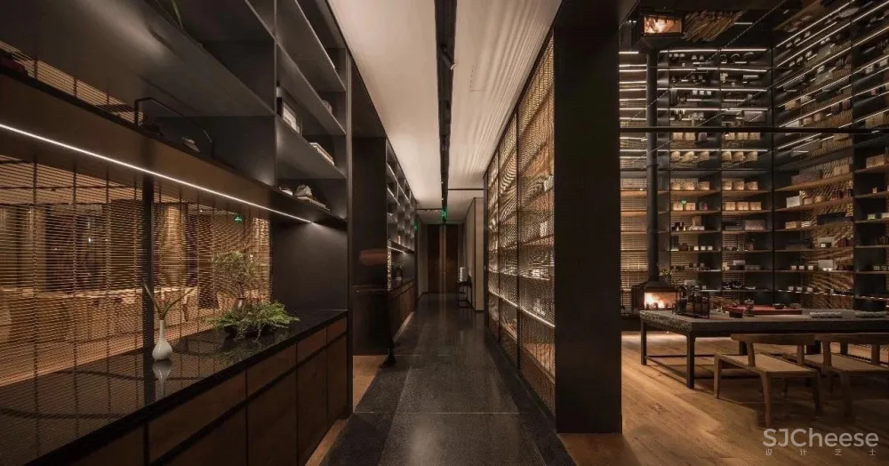 沈雷力作 百年品牌 历史餐饮名店「凤临阁」