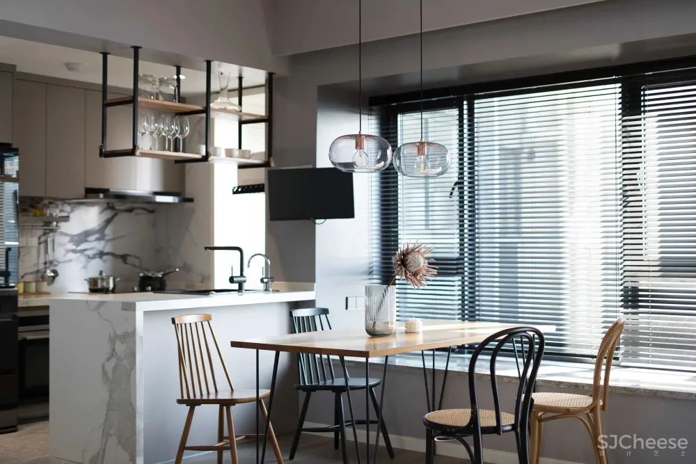 一屋两人两狗,干净利落有调性的家!