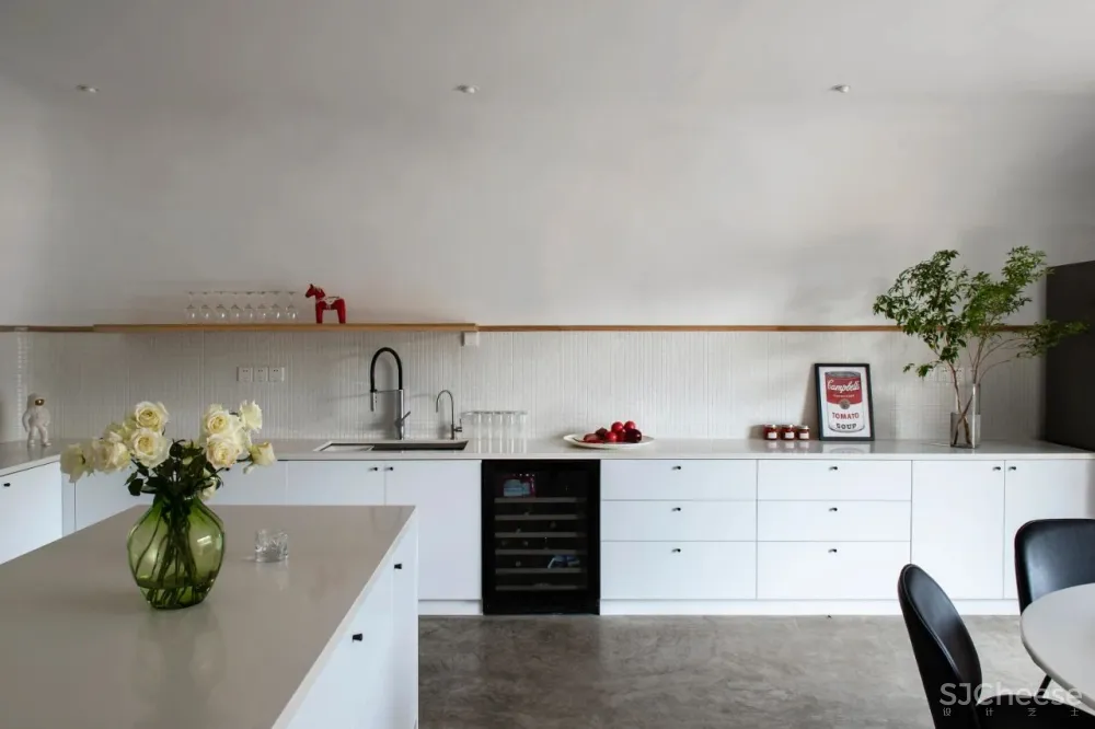 一座没有直线的居所