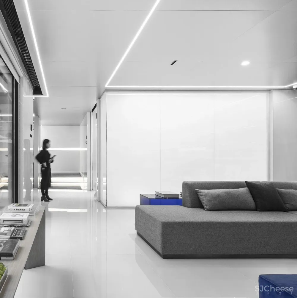 覃思新作 把超甲级办公空间装进集装箱里总共分几步?