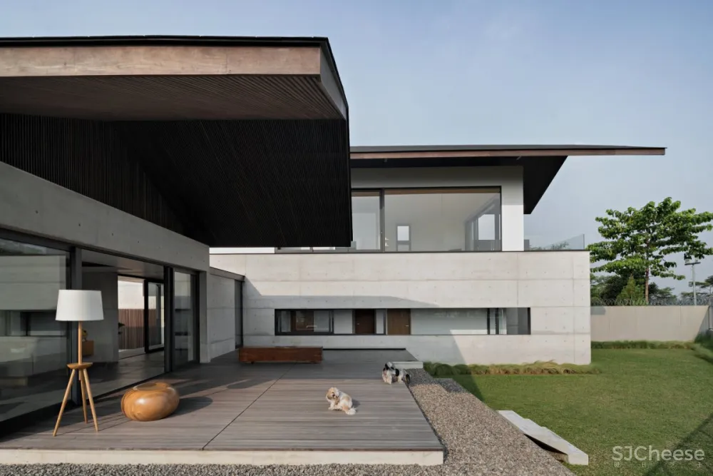 Pranala Associates | Iyashi House , 现代混凝土景观别墅