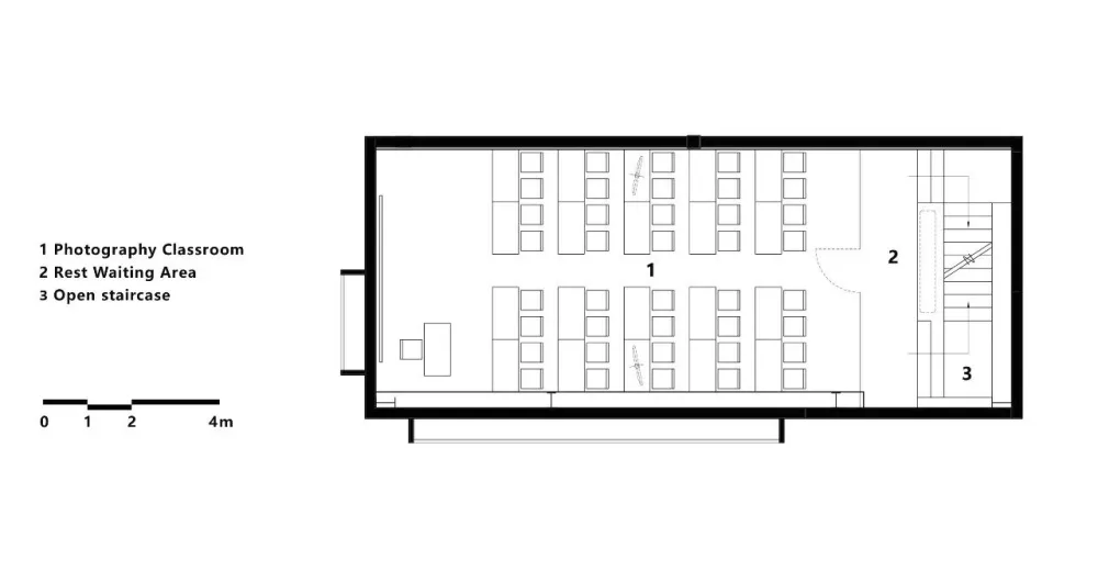 偏离设计丨MOON Photo Studio