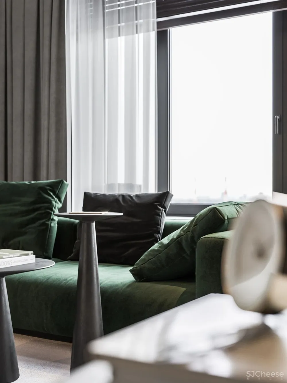 113㎡实用大两居,轻奢简致!