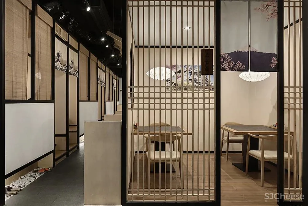 正所谓:越中式,越高级