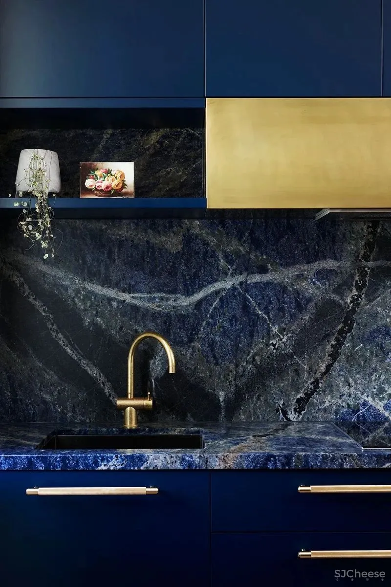 精致优雅别墅， 知性美的另一种打开方式！