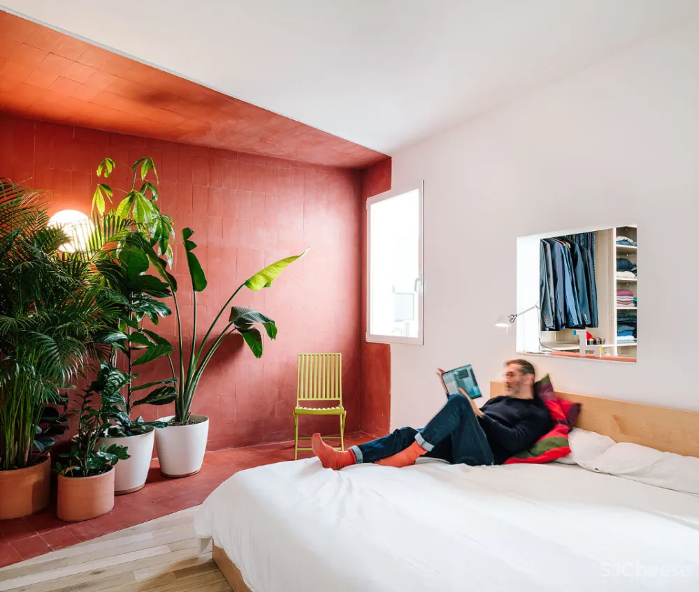 21米过道连接室内5个场景,这样轻松又“暴力”的美学你会爱吗?