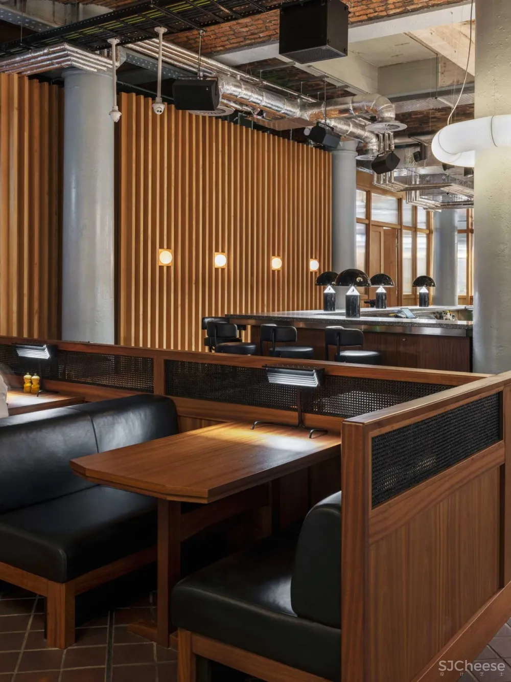 Love Is Enough | Manchester Restaurant , 充满活力的餐饮空间