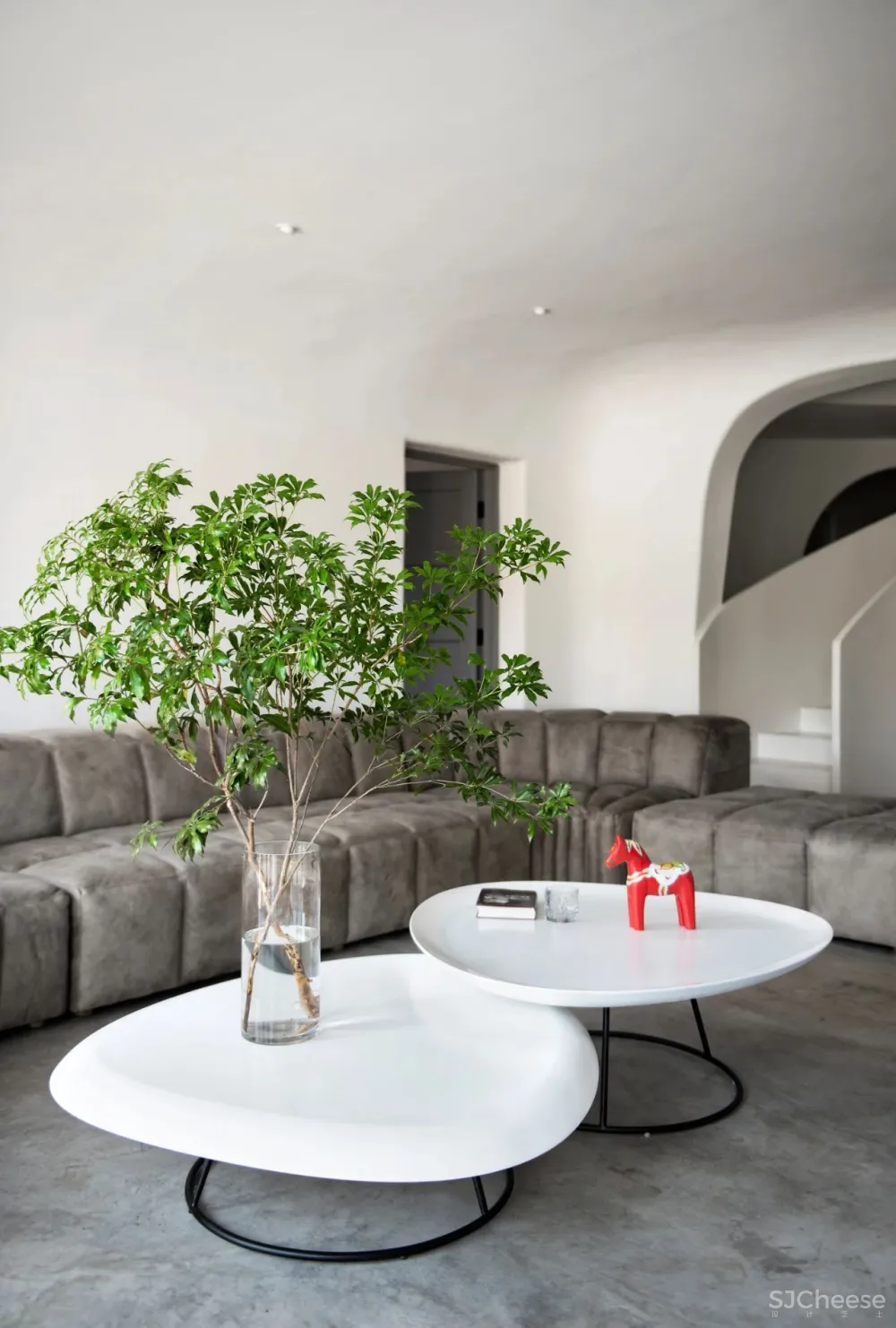 一座没有直线的居所