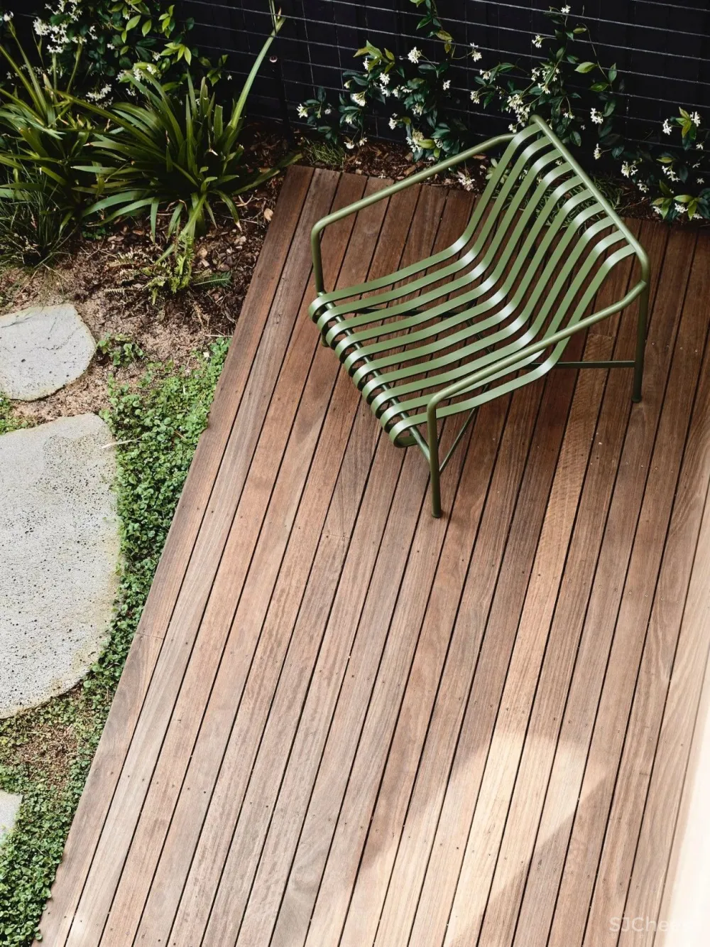 简约现代住宅，用木材打造出温暖舒适的家！