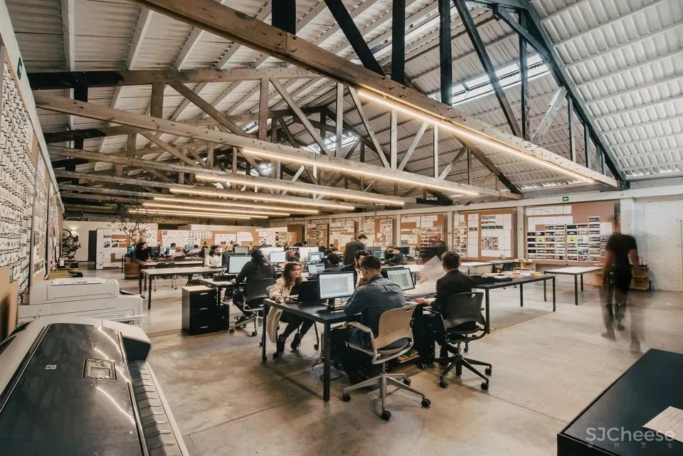 平铺直叙的工业美学 Esrawe Studio新办公室 Esrawe Studio