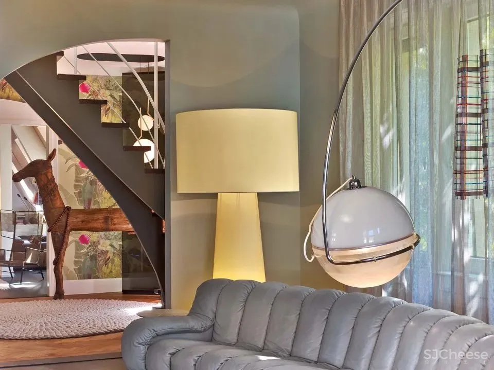 “翻车”配色用在家居然美出天际??