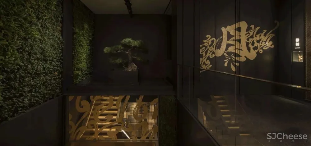 沈雷力作 百年品牌 历史餐饮名店「凤临阁」