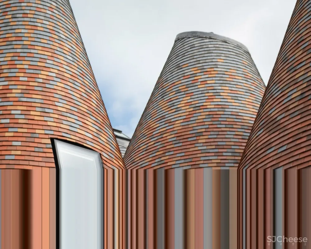 ACME staircase | Bumpers Oast House , 啤酒窑式住宅的现代诠释