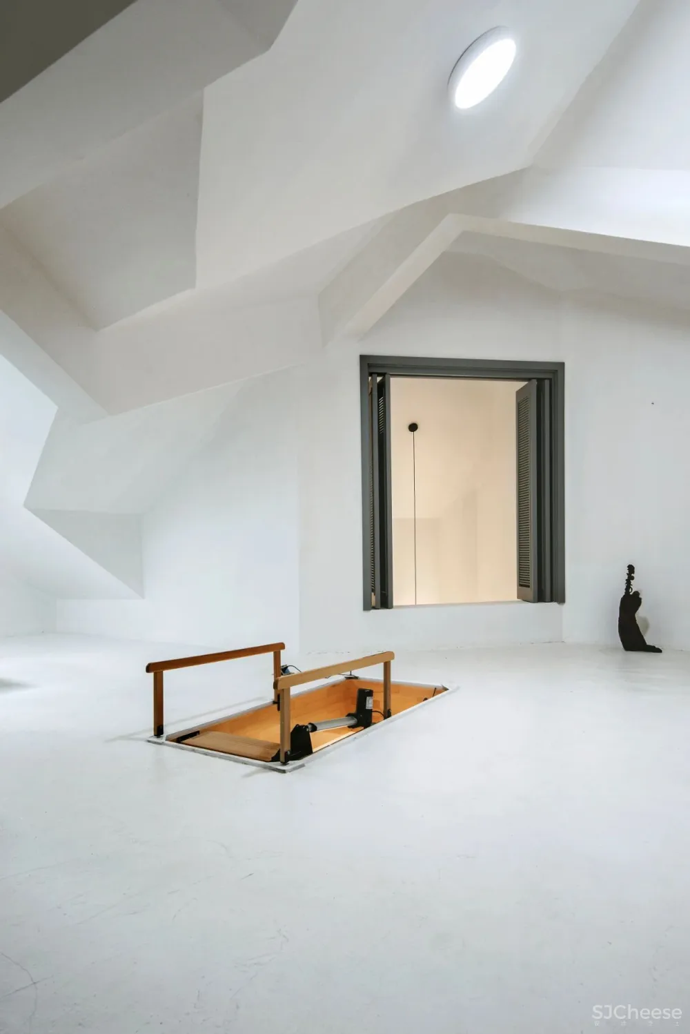 一座没有直线的居所