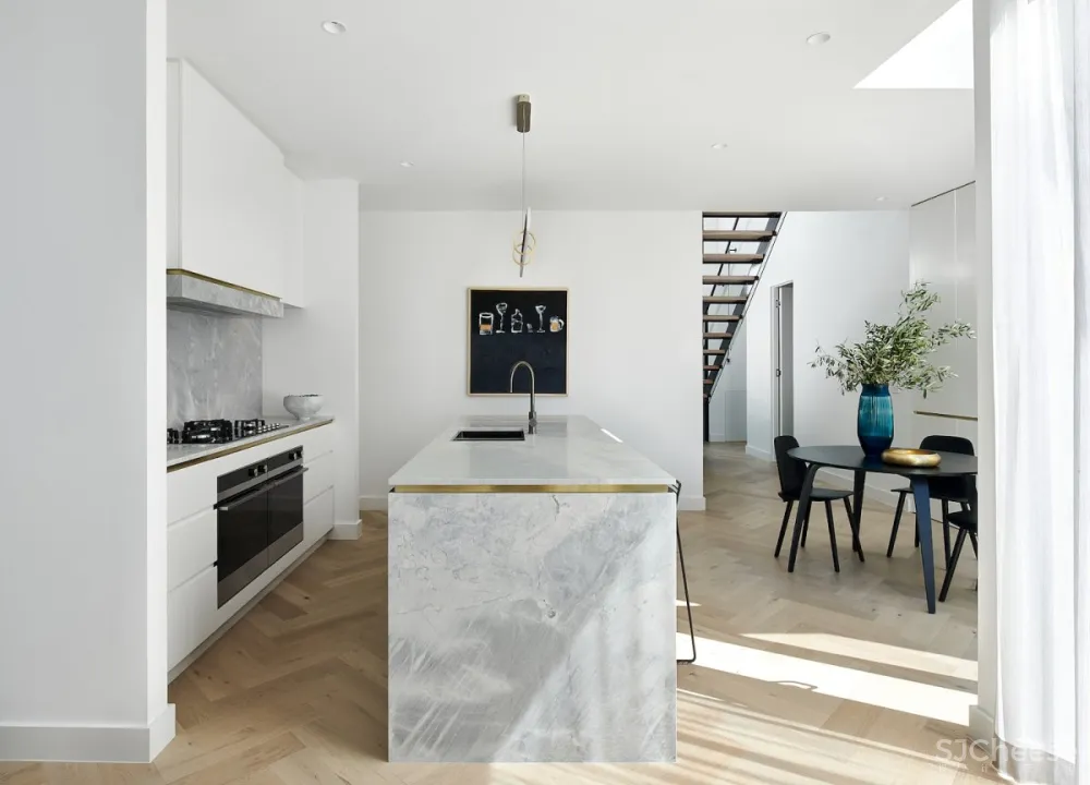 MXM Design | The Bachelor , 充满光线的现代住宅