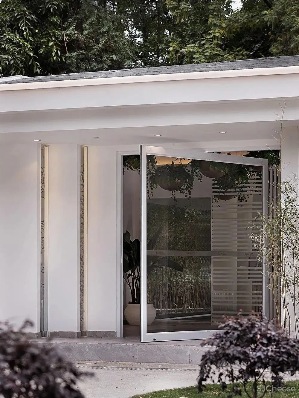 佳作 王怀庄 × 素梧：湖畔与树屋，现代而浪漫的白色餐厅