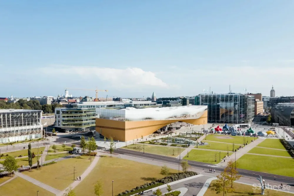 10年烧了7.5亿，全球最不务正业图书馆，能看电影、打游戏、唱K…流浪汉都可以随意进