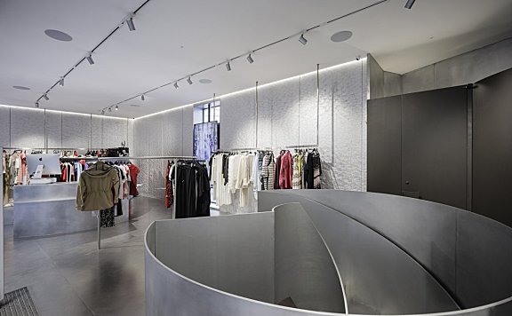 Vasquez Consuegra | MKR Store , 不规则元素的创意空间